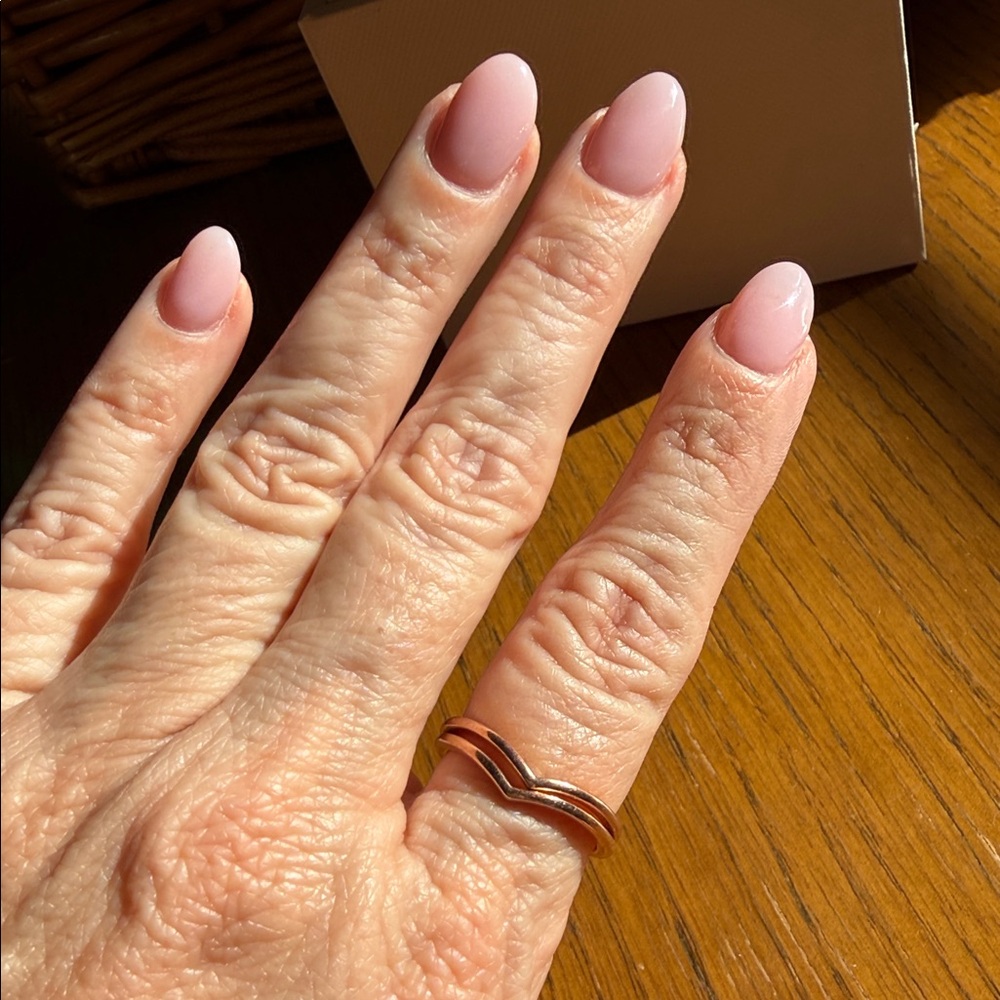 2 Pandora rose gold polished wishbone rings - Picture 2 of 4